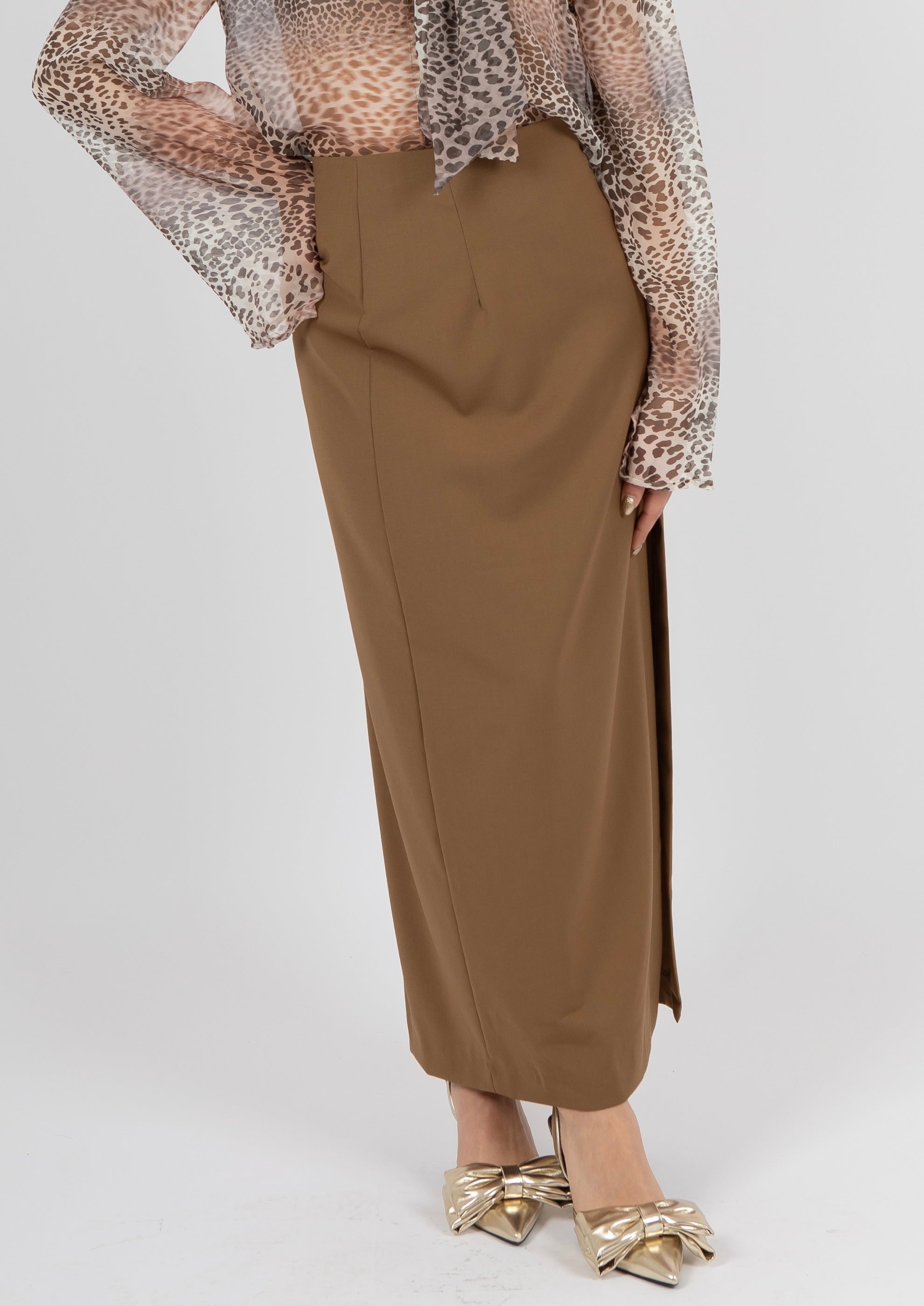 Gonna spacco marrone