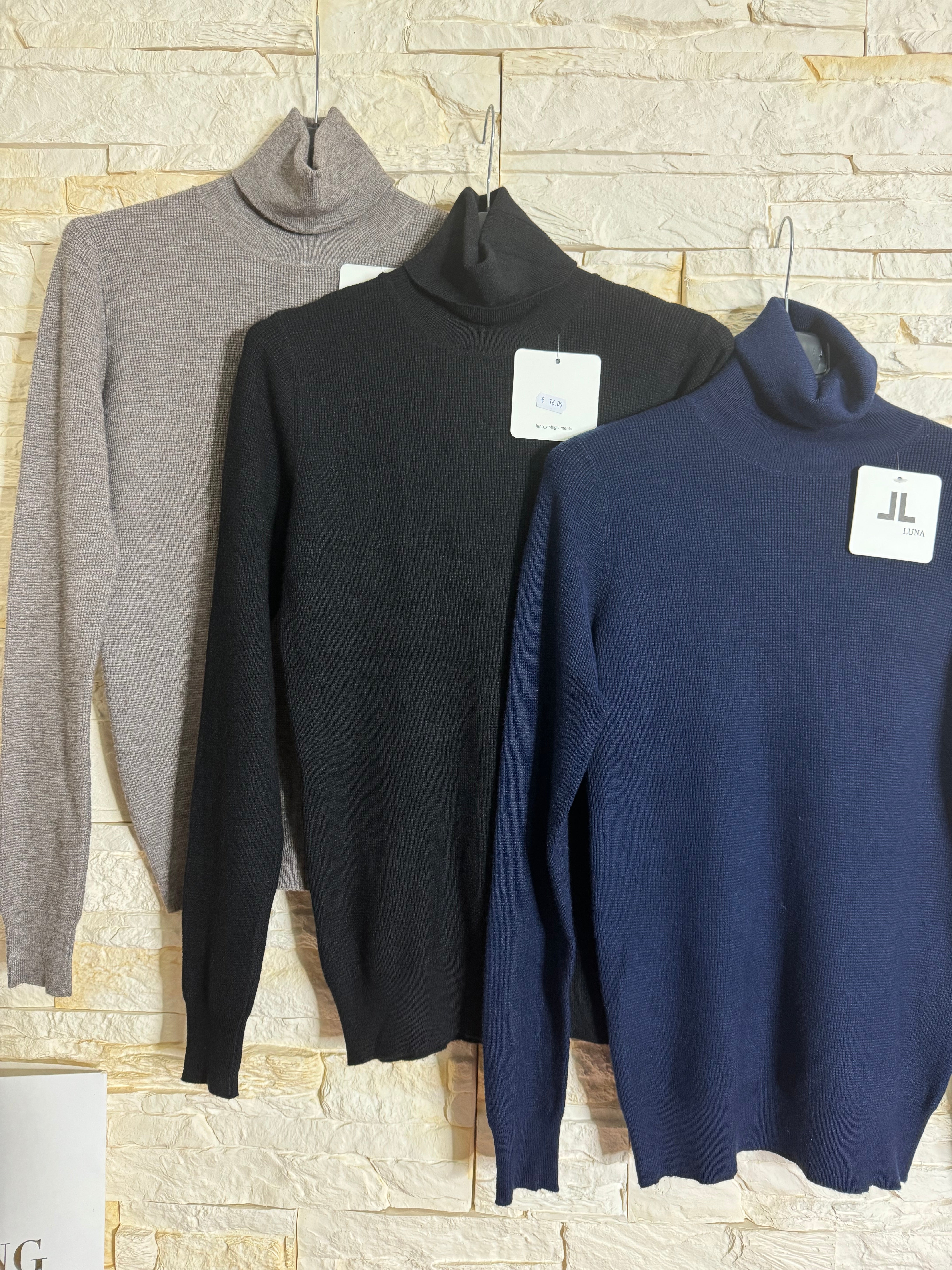 Maglioncino collo alto