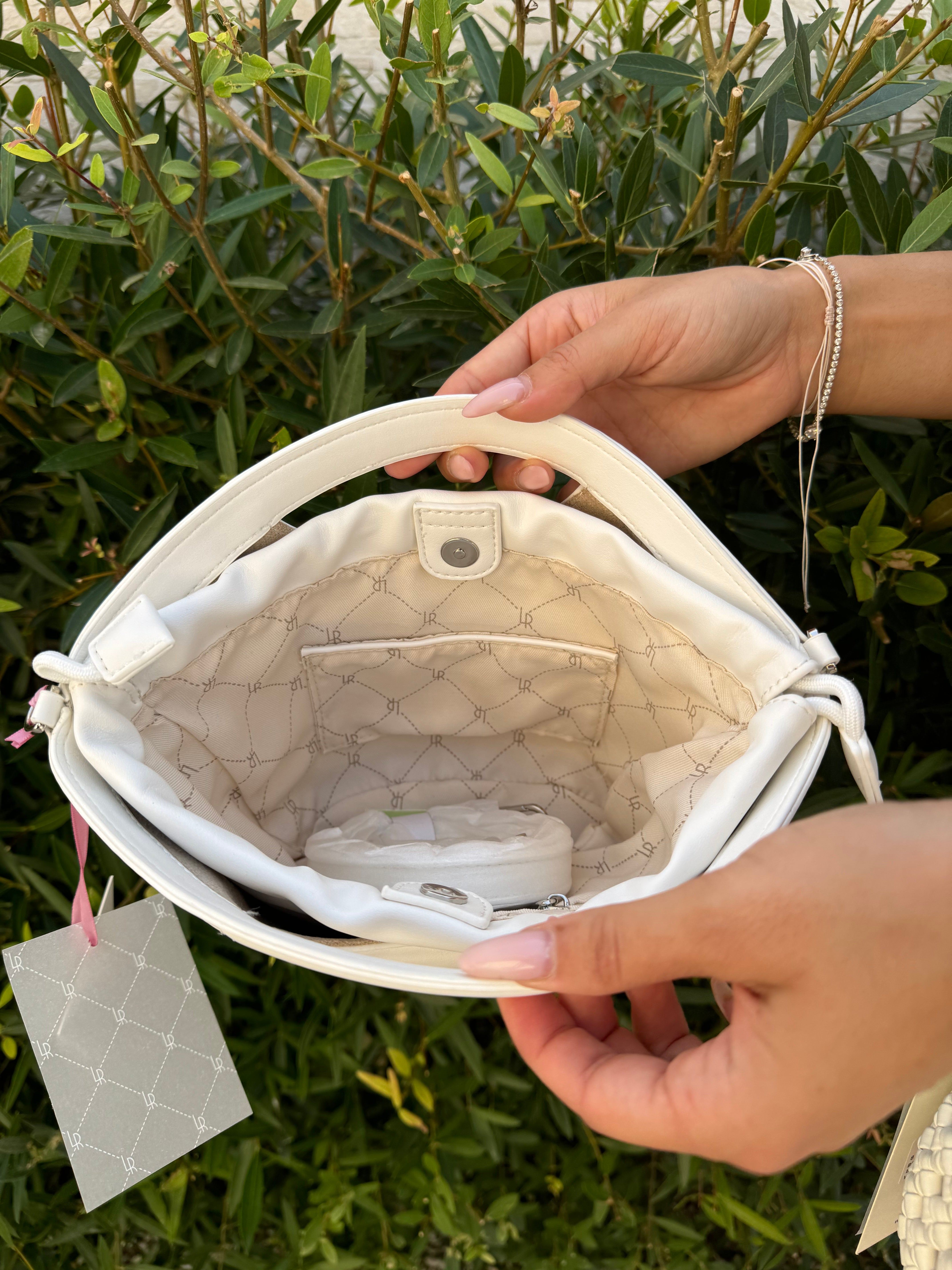 JOY white Label Rose