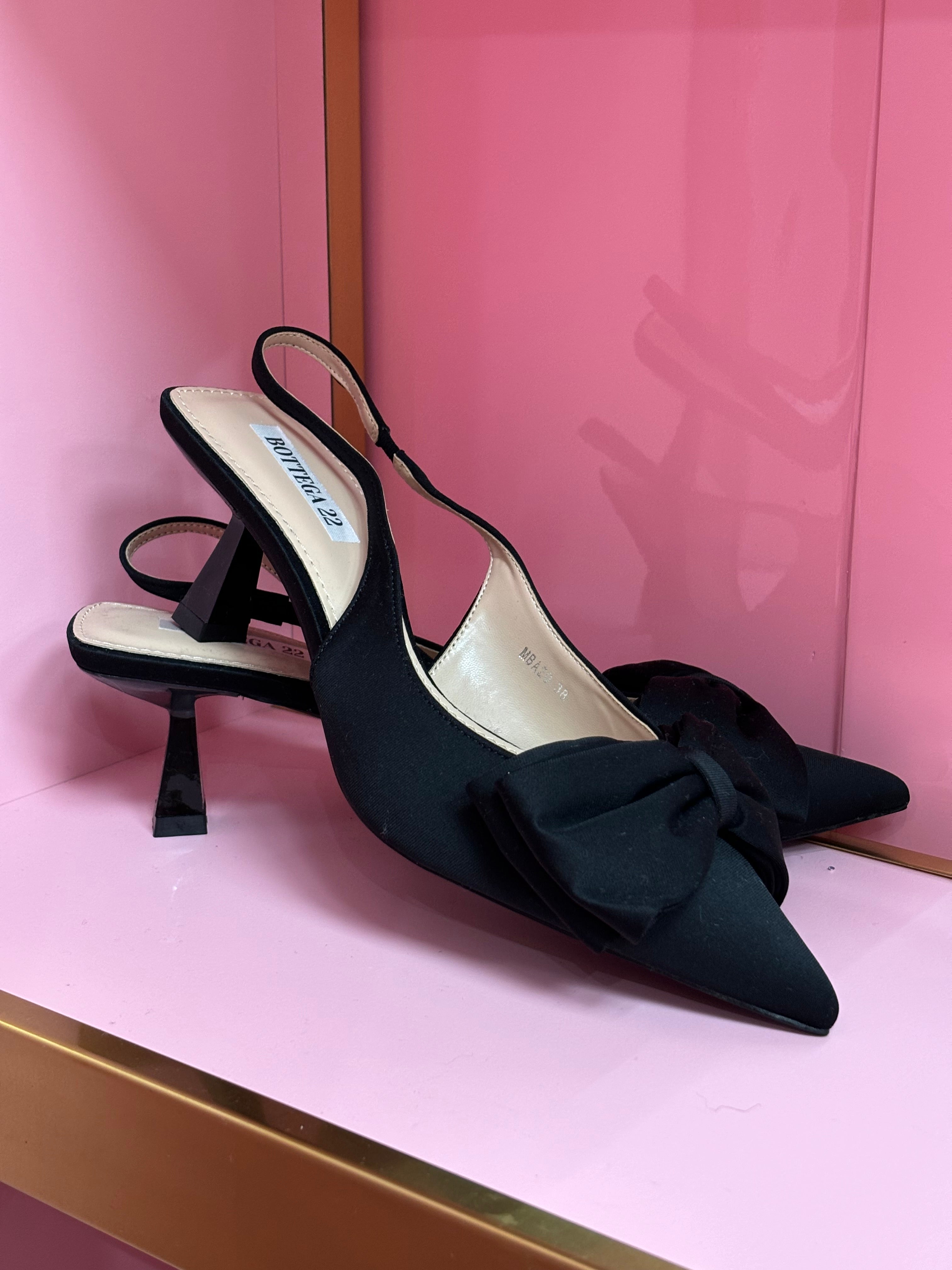 Sling Back fiocco Noir