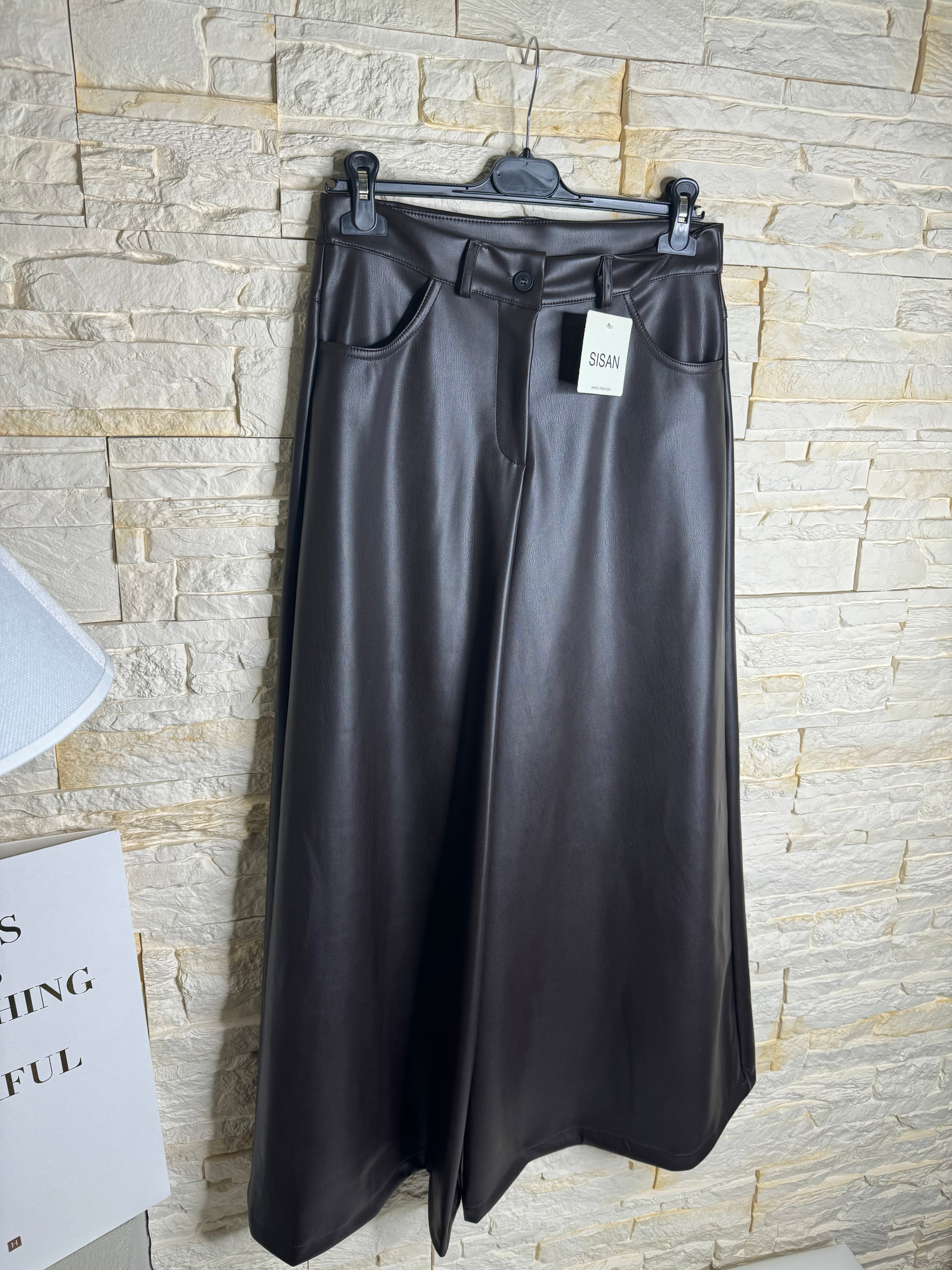 Pantalone in ecopelle cioccolato