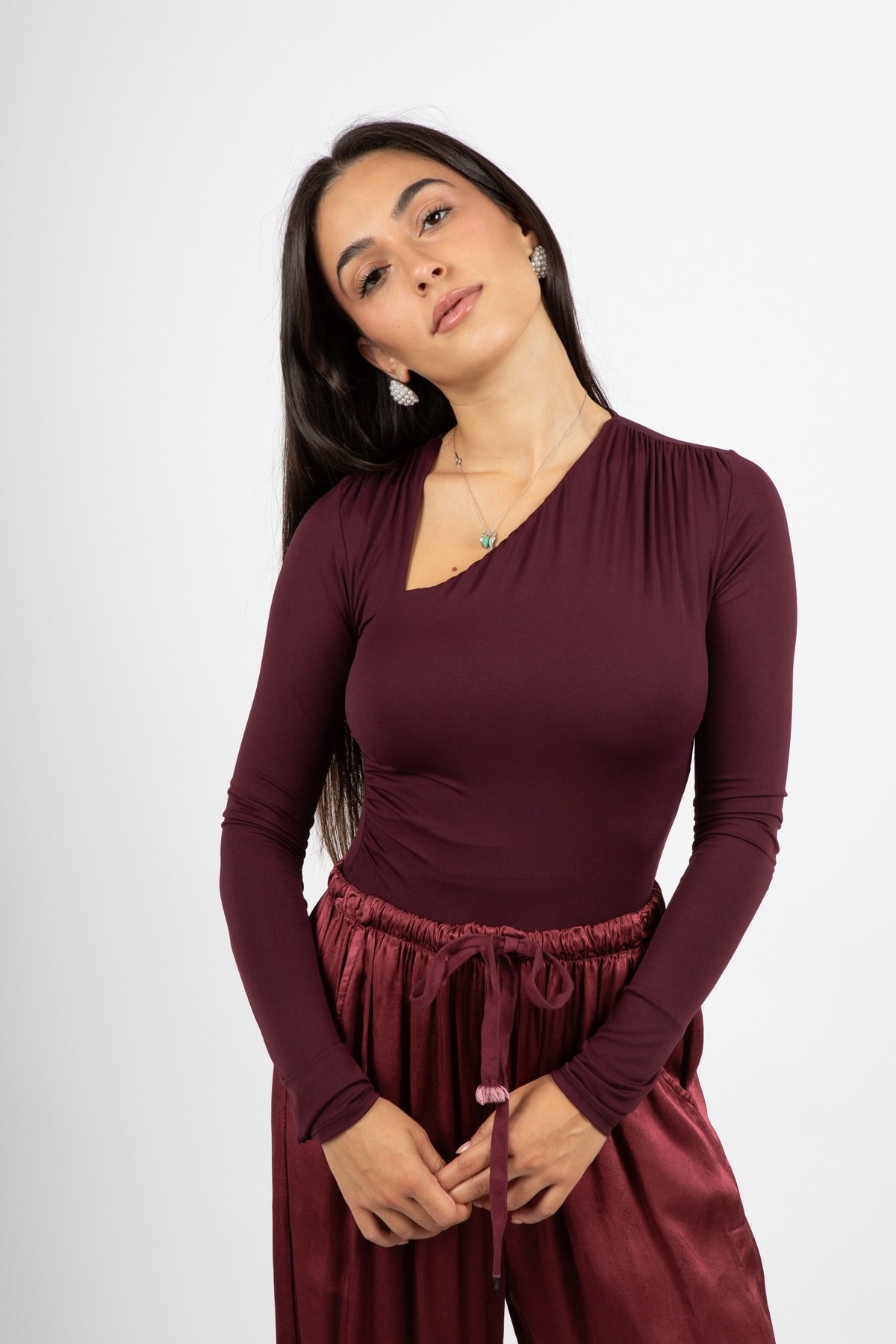 Body aderente con drappeggio